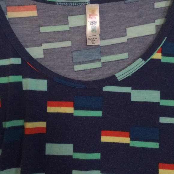 Lularoe Classic - Picture 2 of 6